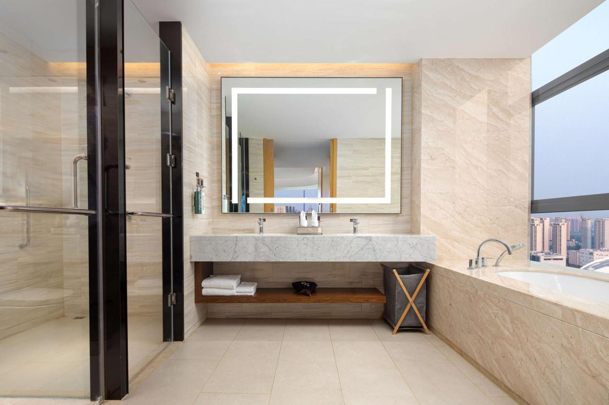 Hilton Garden Inn Zibo Zhangdian Bagian luar foto