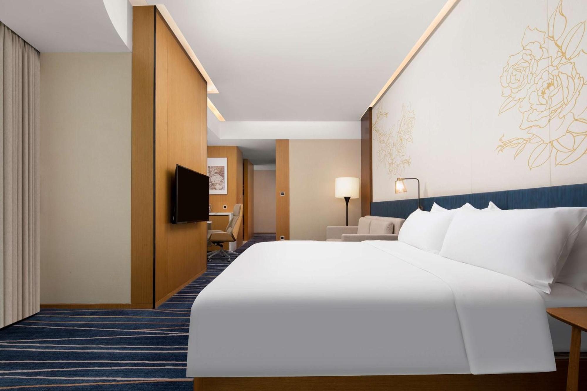 Hilton Garden Inn Zibo Zhangdian Bagian luar foto